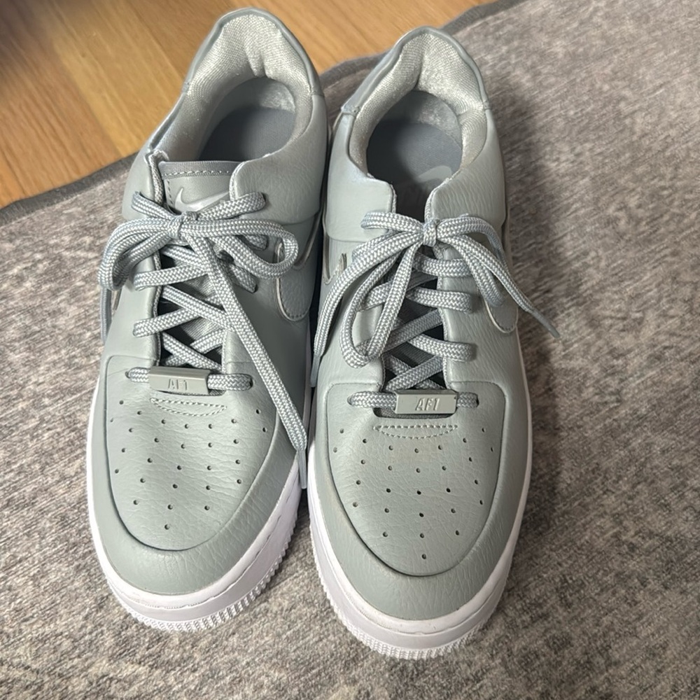 Nike airforces